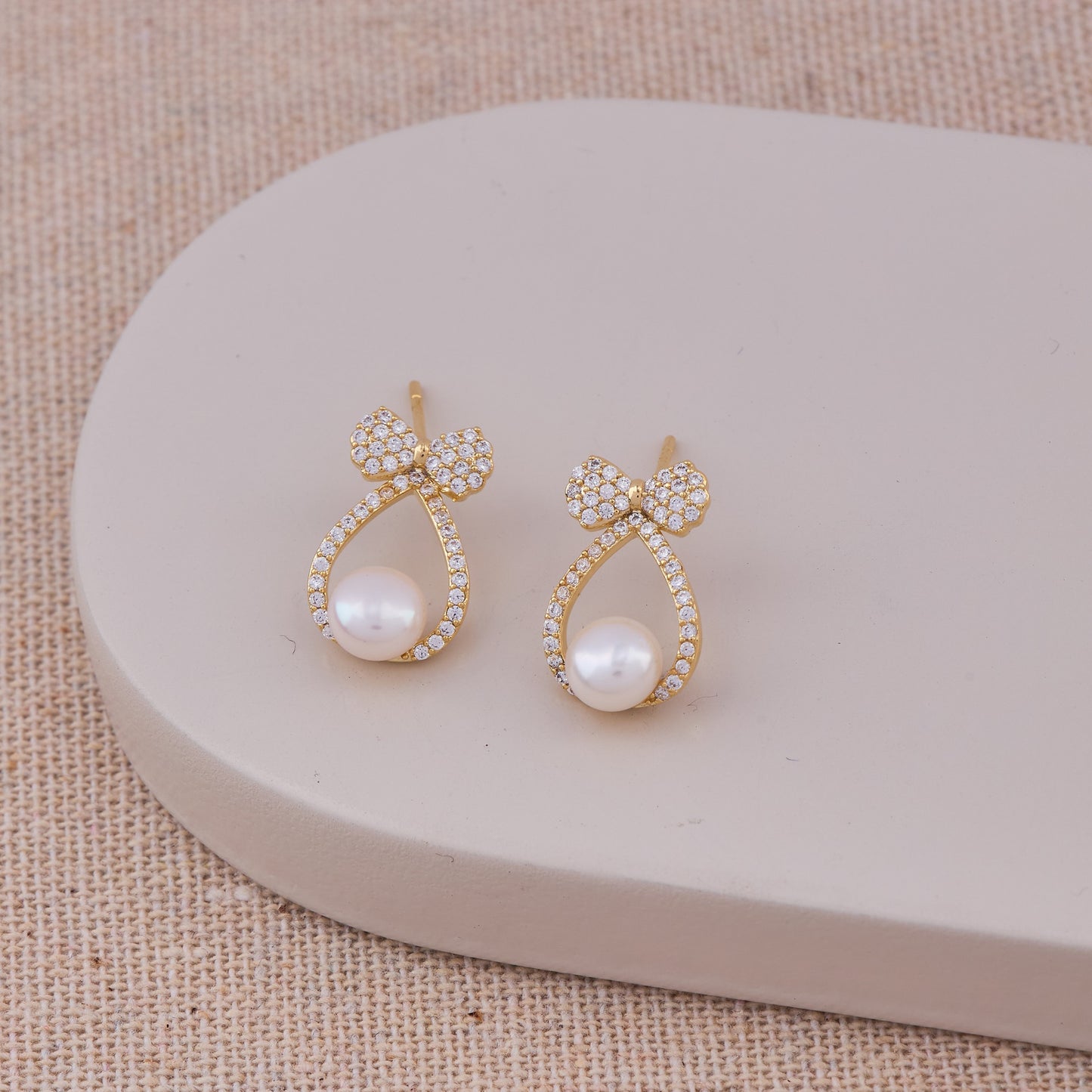 Gold Earrings with Pearls & Diamonds Bling with Sophistication