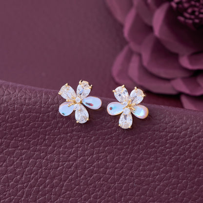 Elegant Earrings with Floral-Inspired Design