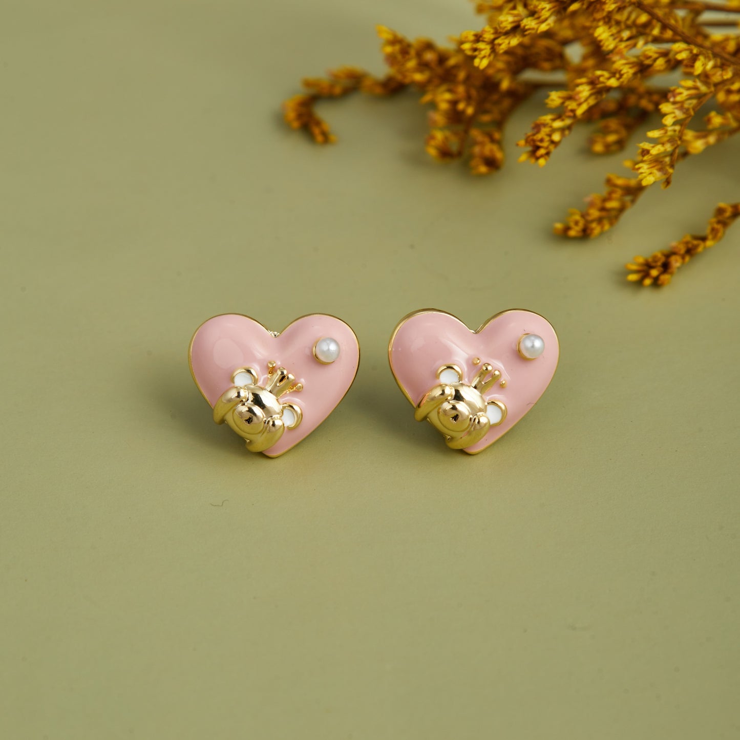 Pink Heart-Shaped Enamel Earrings — Cute & Playful Accessory