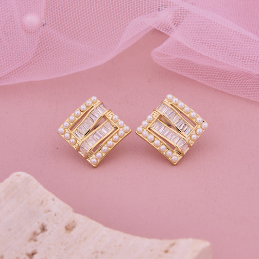 Gold Earrings with Diamonds and Pearls Feminine Elegance