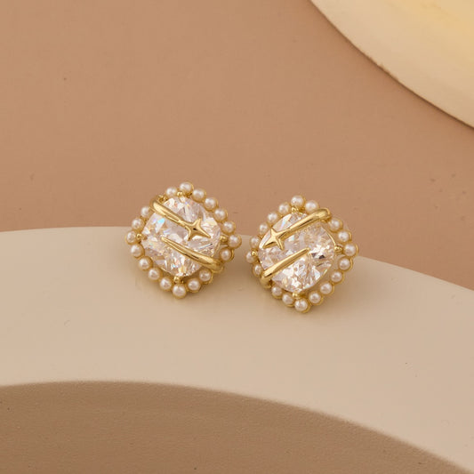 Classic Pearl Elegance Earrings