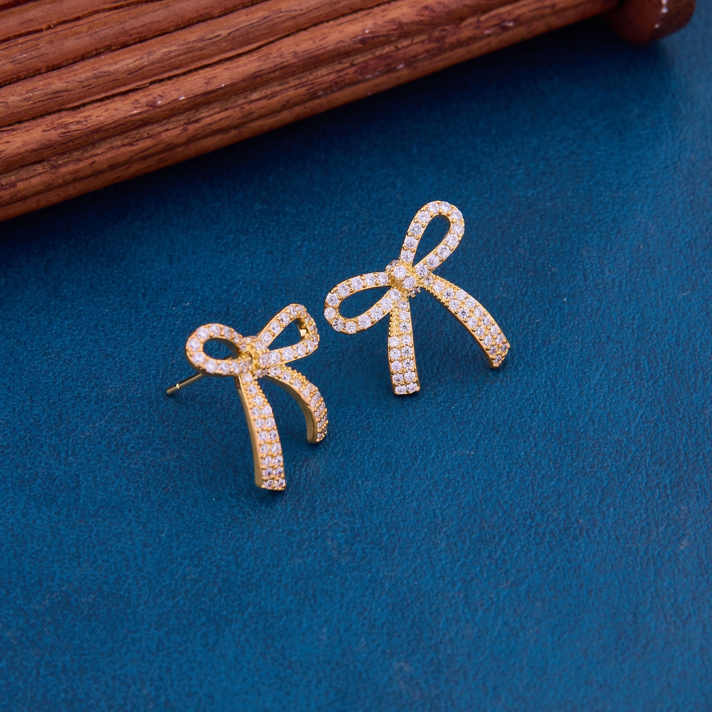 Luxurious Gold & Diamond Earrings
