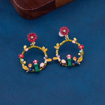 Floral-Inspired Earrings with Artistic Detailing