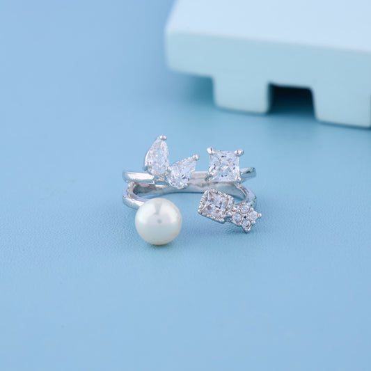Luxe Pearl Silver Ring
