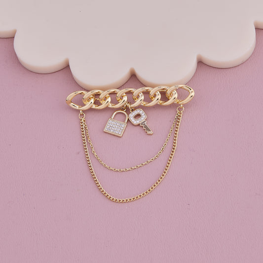 Elegant Charm Brooch