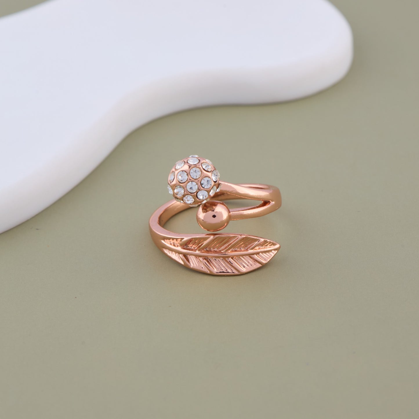 Leaf Glow Ring