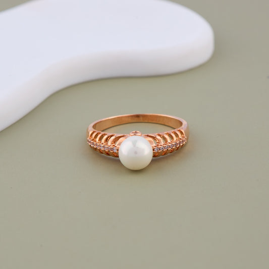 Golden Pearl Glow Ring