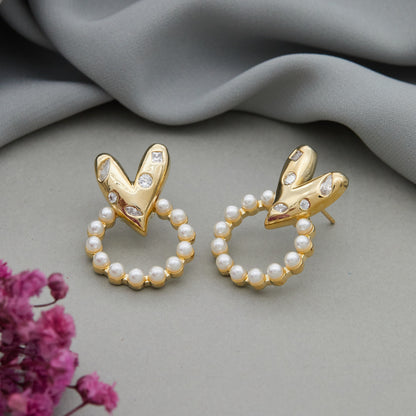 Gold Earrings with Pearls & Diamonds Luxurious Floral Elegance