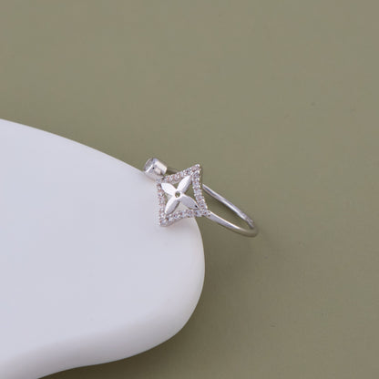 Crystal Clover Ring