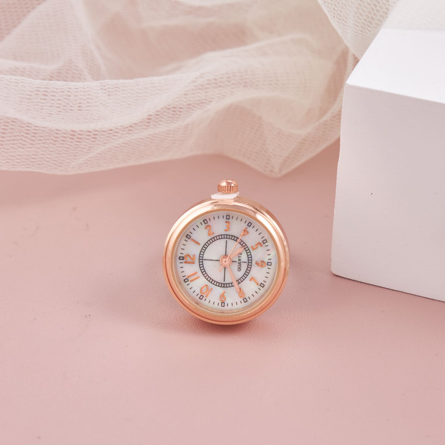 Rose Gold Round Dial Ring Watch with Stylish Hour Markers – Compact & Trendy Design