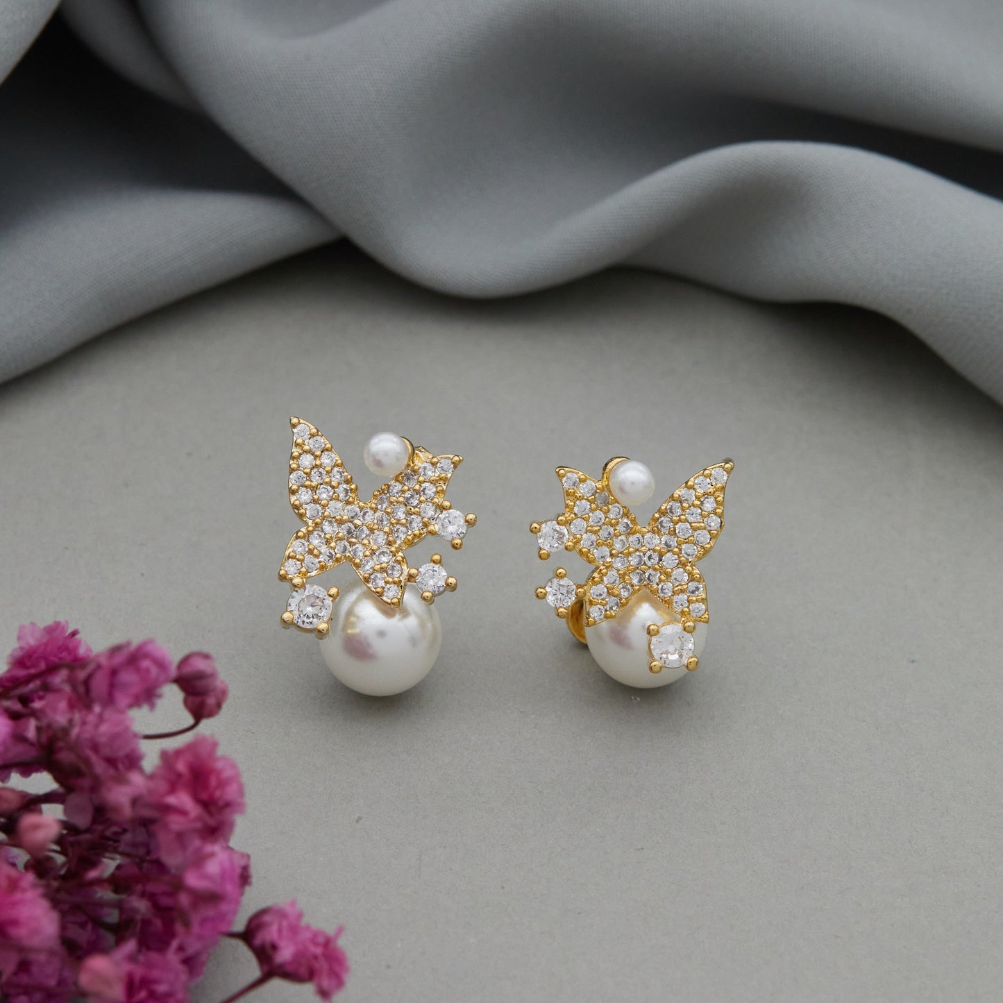 Pearl & Diamond Earrings Luxurious Floral Elegance