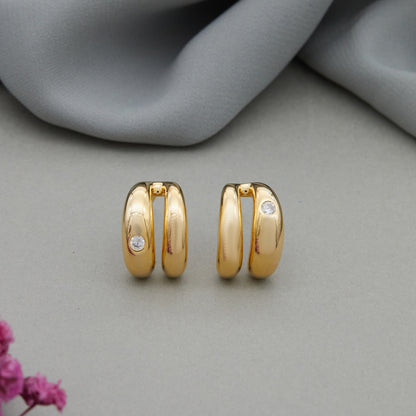 Gold & Diamond Earrings Elegant Indoor Fashion Accessory