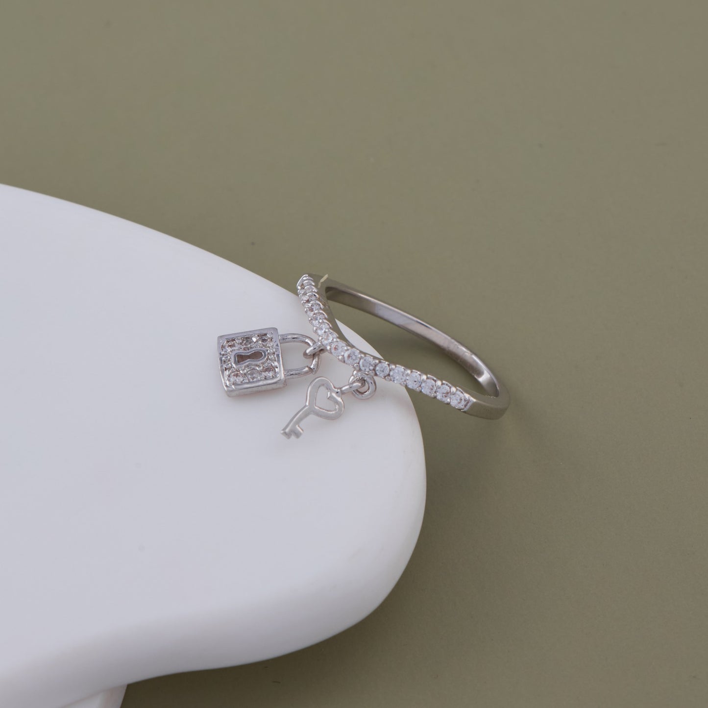 Silver Lock & Key Ring