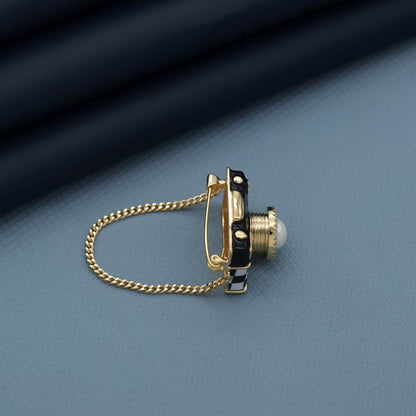 Luxury Pearl Chain Brooch in Gold & Black