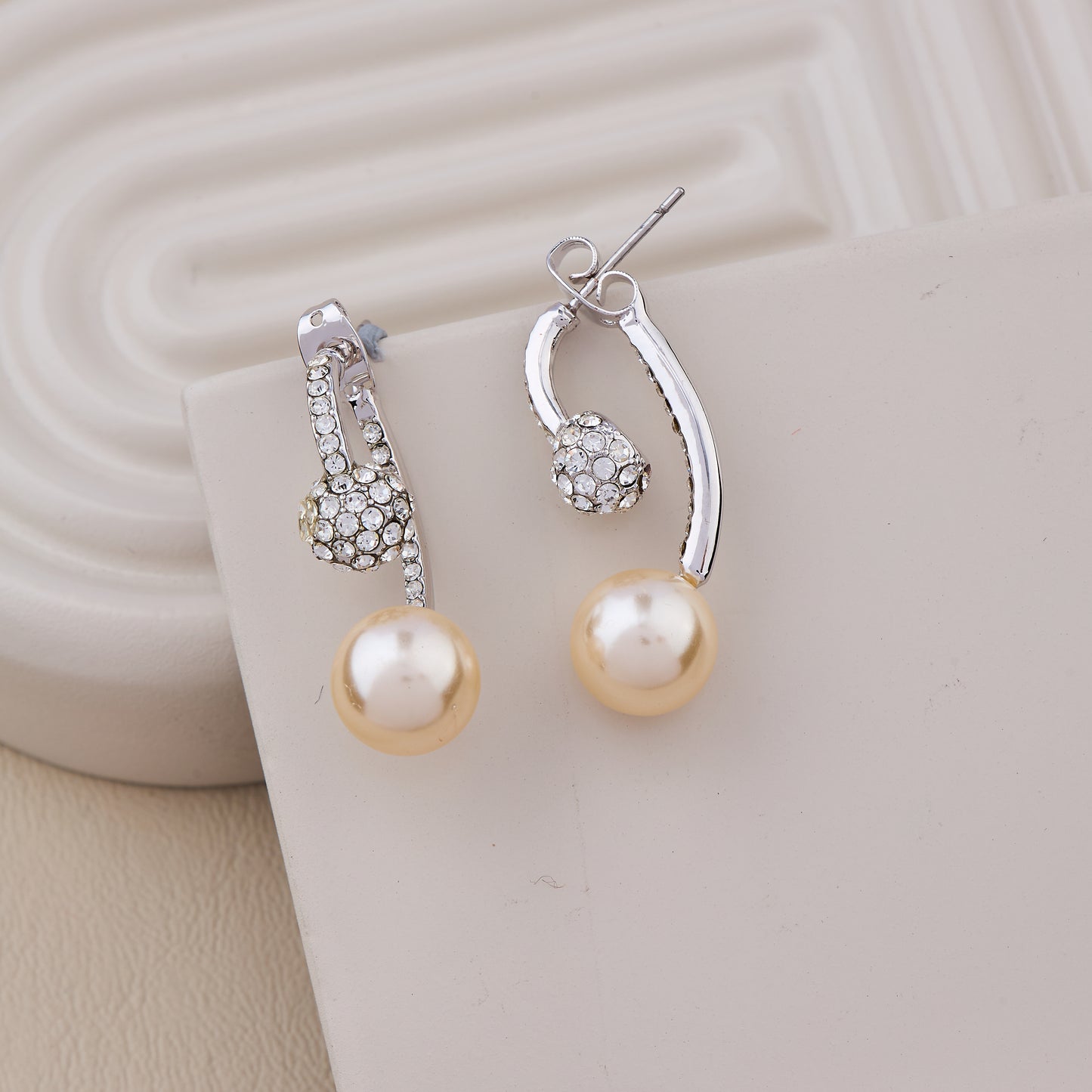 Crystal Pearl Earrings