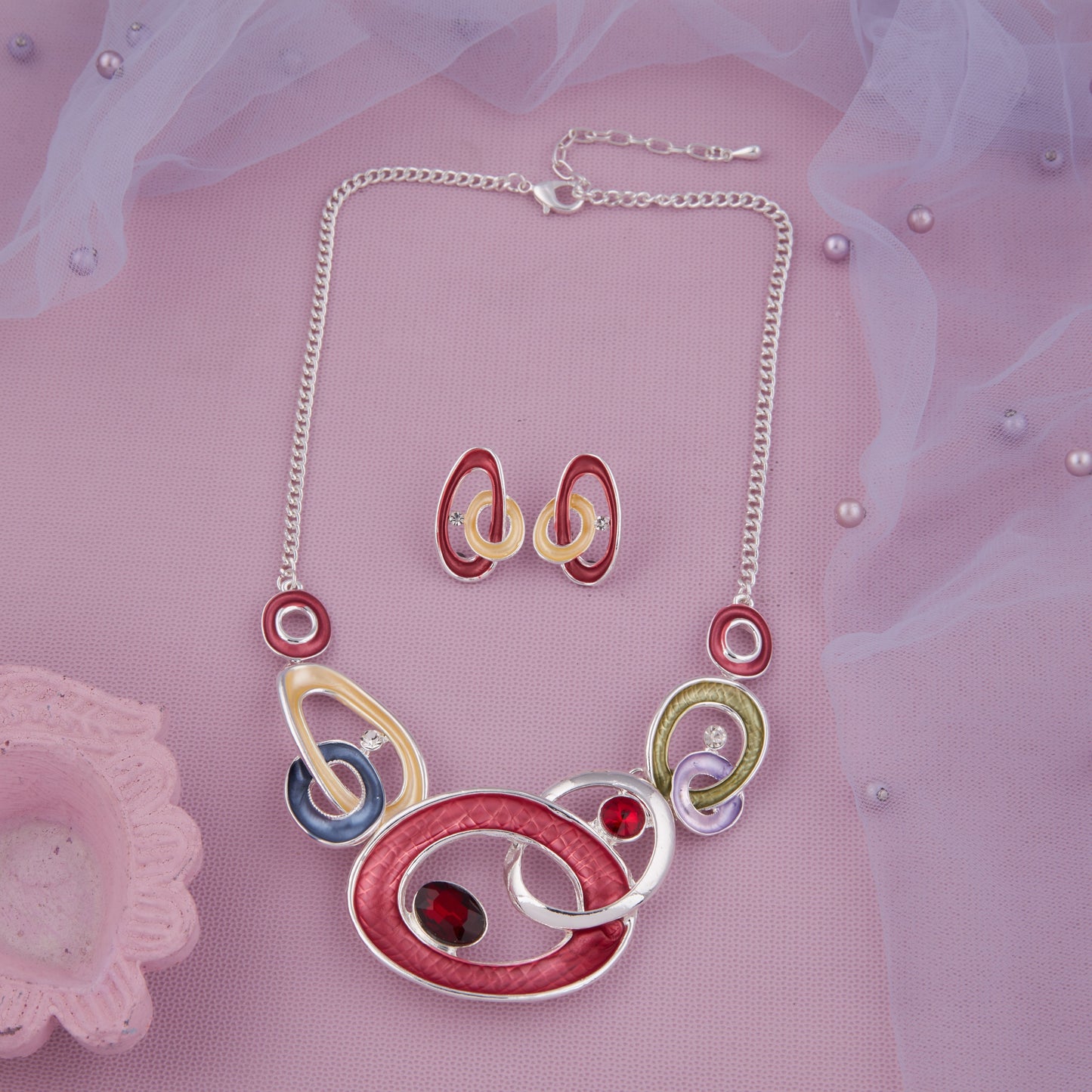Artistic Circle & Enamel Necklace with Earrings – Modern Jewelry