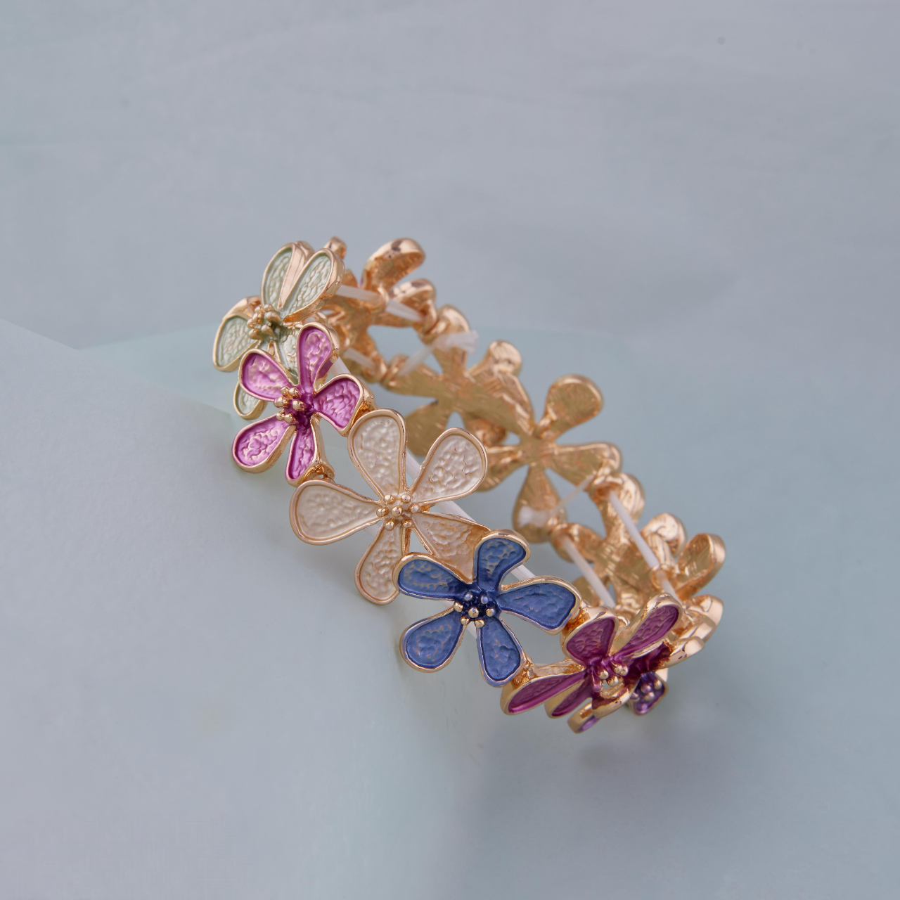 Floral Design Bracelet for Women Elegant & Festive Wear